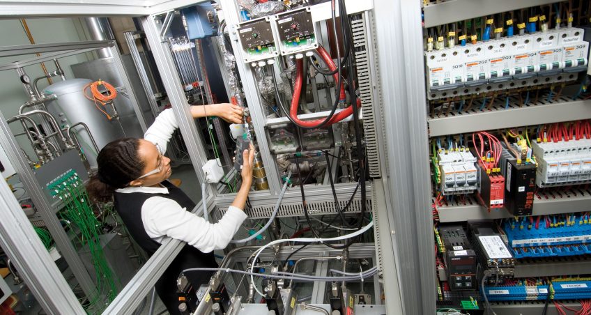 L’UTBM accueille sa première Staff Week « Énergie et Génie Électrique »