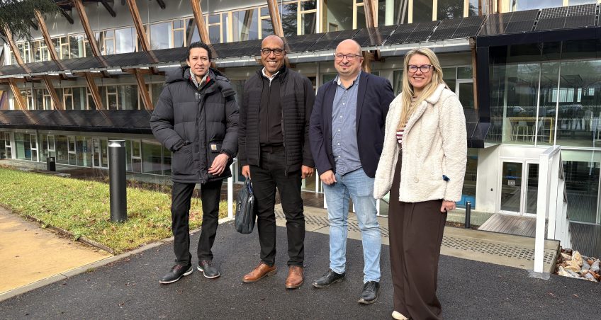 Visite du Professeur Ismael SAADOUNE